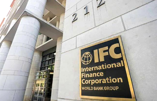 ¡La Corporación Financiera Internacional (IFC) une fuerzas con inversionistas globales para crear un nuevo modelo de cooperación y beneficio mutuo!